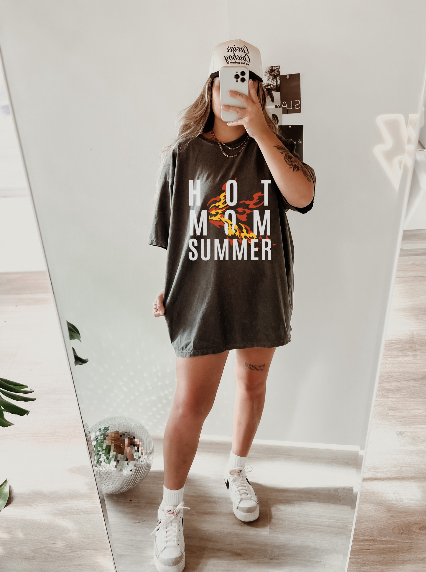 Hot Mom Summer Tee