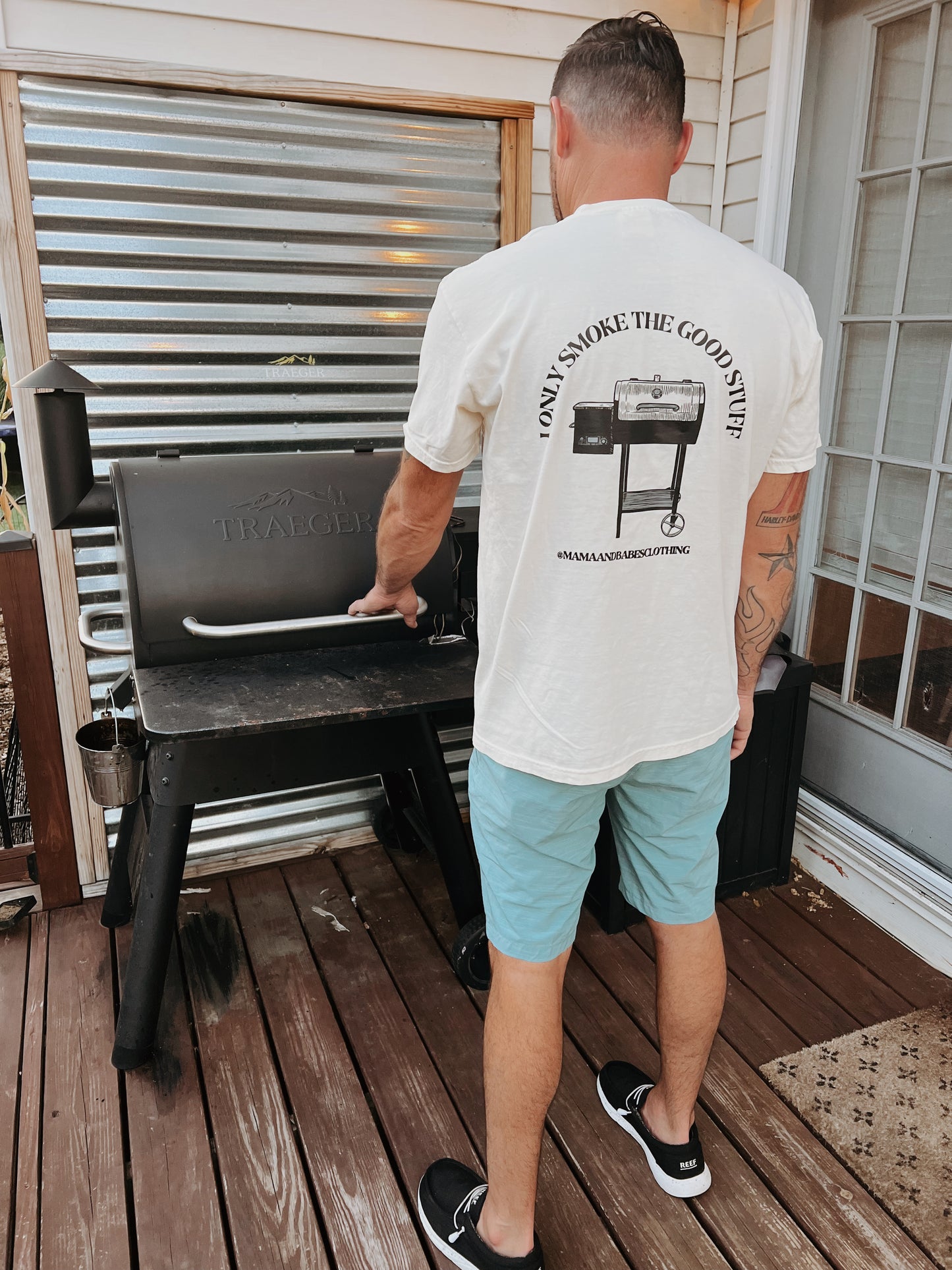 I Only Smoke The Good Stuff Tee it